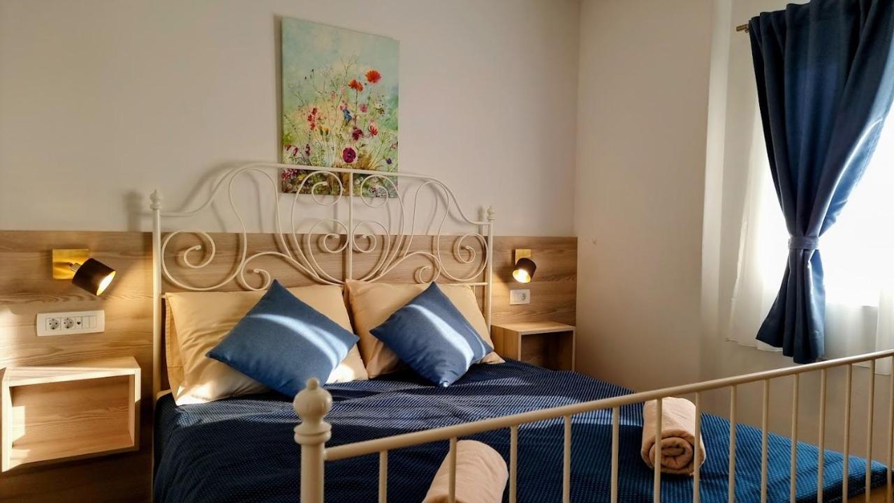 Dorijini Dvori Bed & Breakfast Baska Voda Luaran gambar