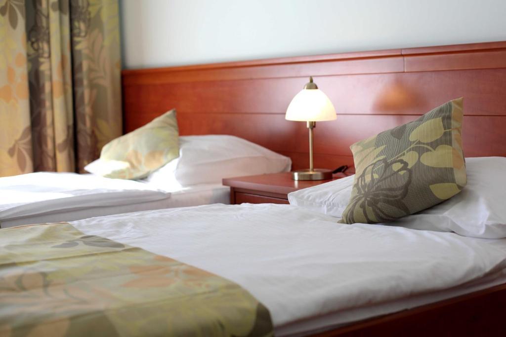 Dorijini Dvori Bed & Breakfast Baska Voda Luaran gambar