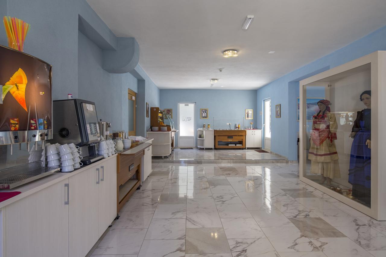 Dorijini Dvori Bed & Breakfast Baska Voda Luaran gambar